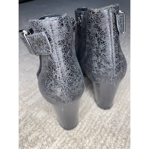 SIMPLY VERA WANG | Womens Black Side Zip Open Toe Ankle Boots, Size 6 - Picture 2 of 7